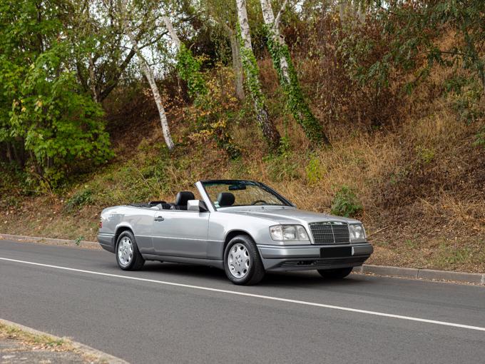 Mercedes-Benz Classe E 320 Cabriolet de 1994