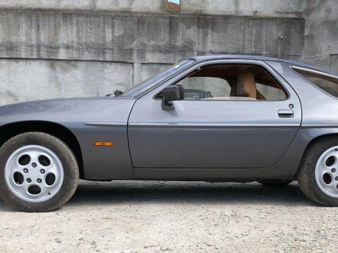Porsche 928 S&eacute;rie 1 de 1978