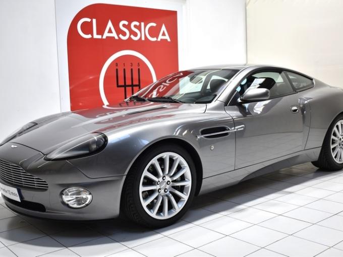 Aston Martin Vanquish V12 2+2 de 2003