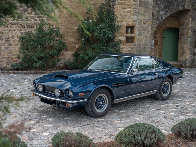Aston Martin V8  de 1977