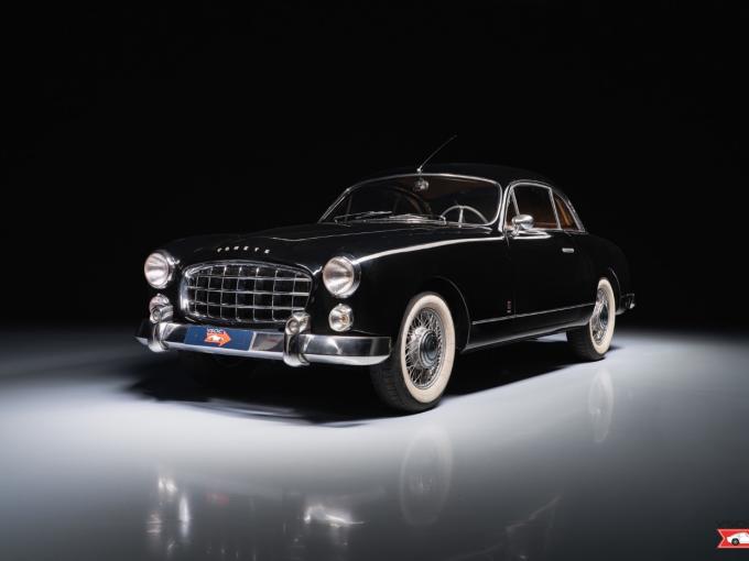 Ford Comete Noir - Rare and chic by Facel. de 1953