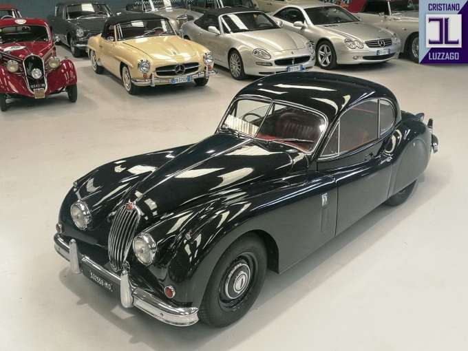 Jaguar Série - XK 140 FHC de 1956