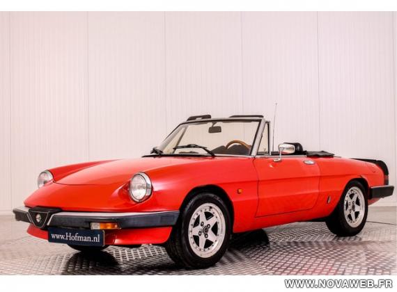 Alfa Roméo Spider 1600 de 1985