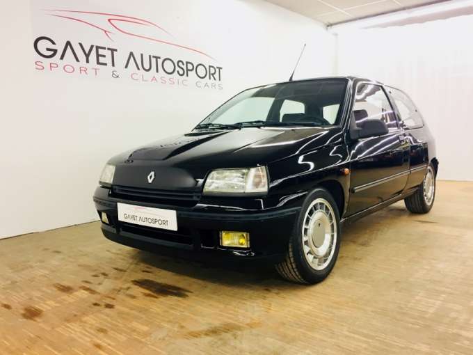 Renault Clio 1.8 L 16S Coupé de 1996