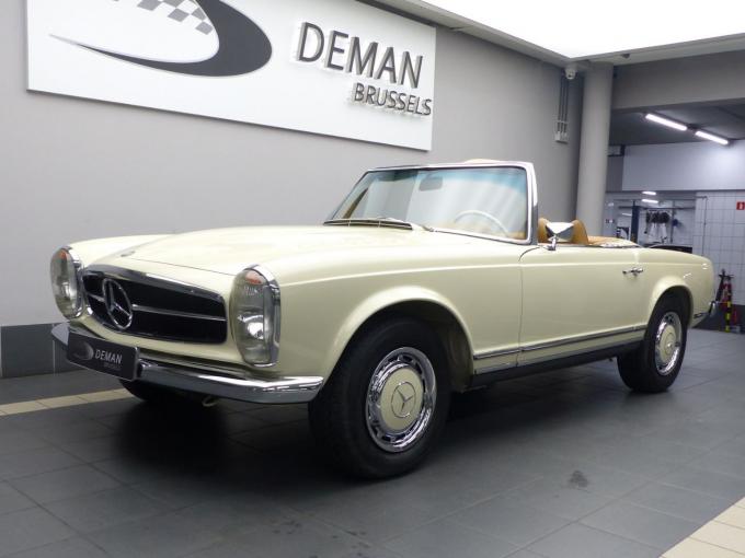 Mercedes-Benz SL 280 R113 * Matching N° * Hard Top * Mint State de 1969