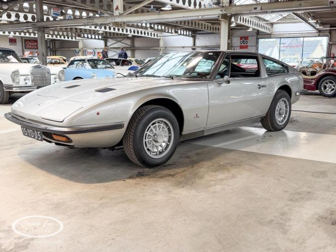 Maserati Indy 4.9 de 1973
