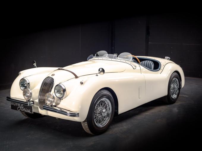 Jaguar Série - XK 120 Roadster de 1953