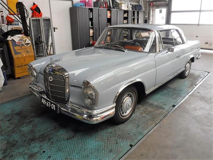 Mercedes-Benz SE 220 de 1963