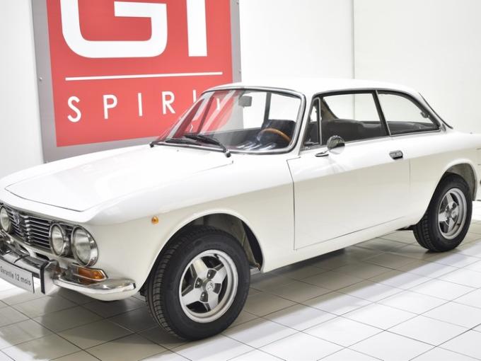 Alfa Roméo Giulia GT Veloce 2000 de 1972