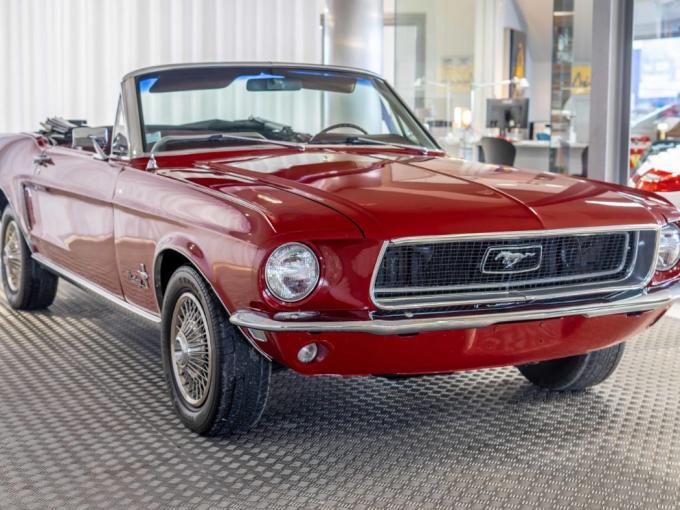 Ford Mustang Cabriolet 200ci de 1968