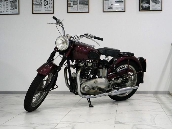Moto Triumph Tiger 100 de 1948