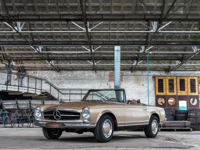 Mercedes-Benz SL 280 Pagode de 1969