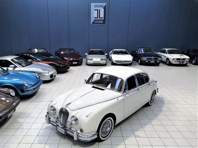 Jaguar MK 2 3,8 L amélioré avec la climatisation et la puissance ZF de 1963