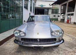 Ferrari 330 GT 2+2 I Serie Pininfarina