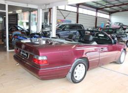 Mercedes-Benz CE 220 Cabriolet BVA