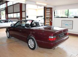 Mercedes-Benz CE 220 Cabriolet BVA