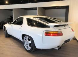 Porsche 928 S4 GT - 5.0L 330 CH