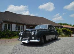 Bentley S1