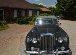 Bentley S1