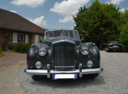 Bentley S1