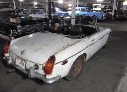 MG B