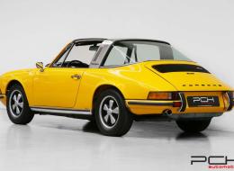 Porsche 911 2.4 T Targa 