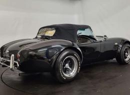 AC Cobra 427