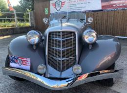 Auburn V8 AUBURN SPEEDSTER BOATTAIL SUPERCHAGED 1935 REPLICA