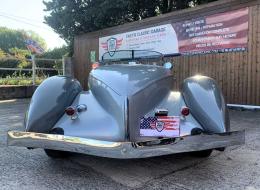 Auburn V8 AUBURN SPEEDSTER BOATTAIL SUPERCHAGED 1935 REPLICA