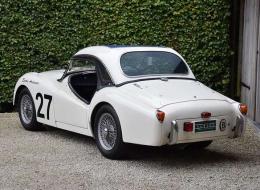 Triumph TR2