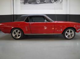 Ford Mustang 302 V8 Coupe
