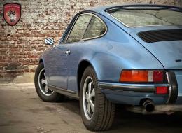 Porsche 911 2.4 E