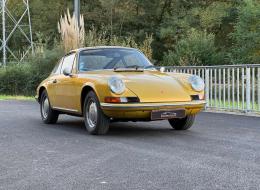 Porsche 911 2.4 T