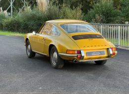 Porsche 911 2.4 T