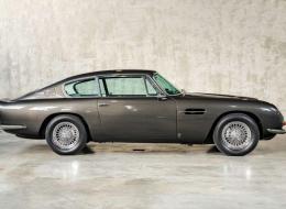 Aston Martin DB 6 Coupé