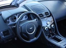 Aston Martin Vantage V8 VANTAGE ROADSTER