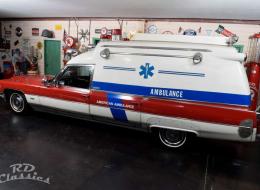 Cadillac Fleetwood Ambulance