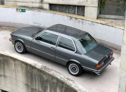 BMW Série 3 E21 - 323i