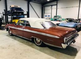 Ford Galaxie 500 Sunliner convertible