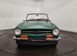 Triumph TR6