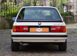 BMW Série 3 318is