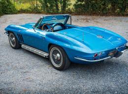 Chevrolet Corvette C2 Sting Ray Convertible