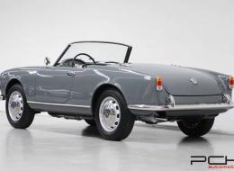 Alfa Roméo Giulietta Spider Veloce 750 F