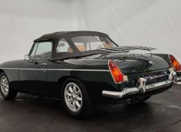 MG B