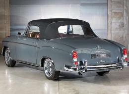 Mercedes-Benz Ponton 220 SE Convertible