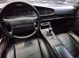 Porsche 944 Turbo 220