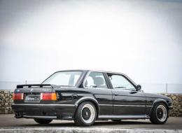 BMW Série 3 323i E30 Coupé