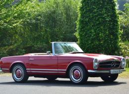 Mercedes-Benz SL 230 Pagode