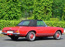 Mercedes-Benz SL 230 Pagode