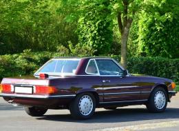 Mercedes-Benz SL 560